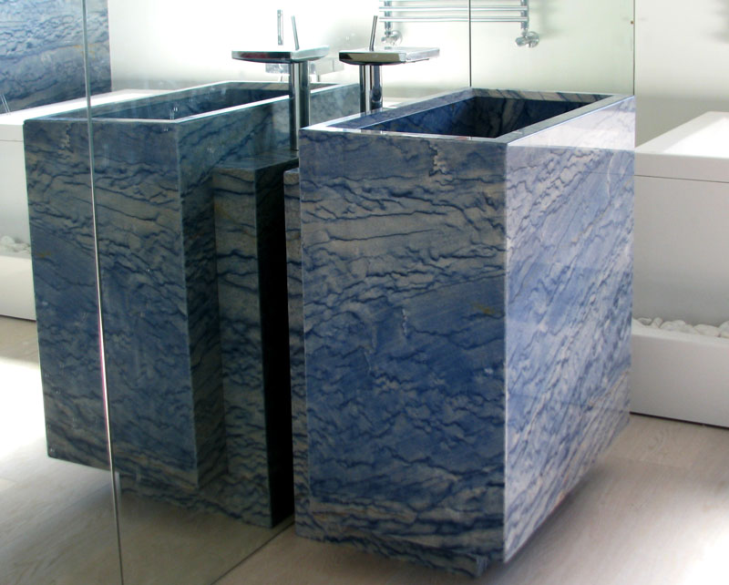 Bagno marmo ~ canlic for . Arredo bagno moderno in marmo